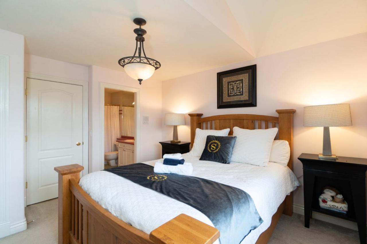 Cedar Manor Bed And Breakfast Pitt Meadows Εξωτερικό φωτογραφία